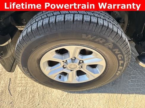 Used 2019 Toyota 4Runner SR5 image 28