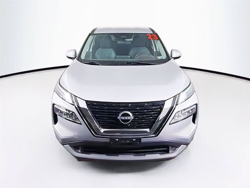 Used 2023 Nissan Rogue SV AWD/4WD image 13