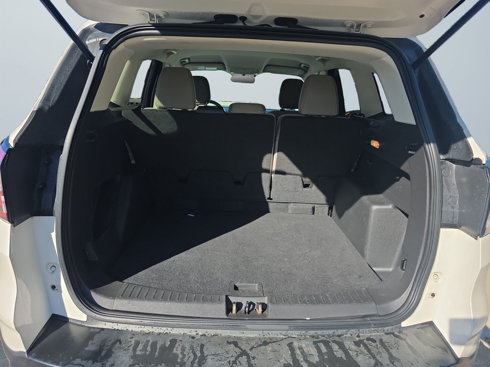 Used 2018 Ford Escape SE w/ SE Sync 3 Package FWD image 15