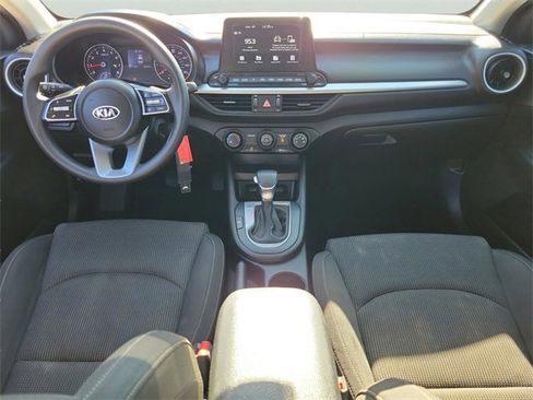 Used 2020 Kia Forte LXS image 11