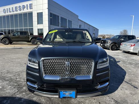 Used 2021 Lincoln Navigator L Reserve w/ Luxury Package image 9