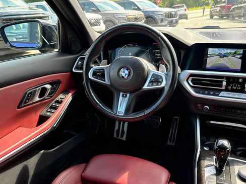 Used 2022 BMW 330i xDrive Sedan w/ M Sport Package AWD/4WD image 25