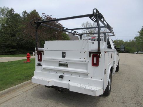Used 2018 Ford F350 XL w/ Power Equipment Group RWD image 10