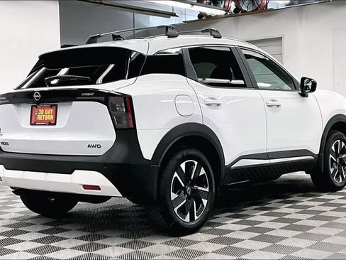 New 2026 Nissan Kicks SV w/ Cold Weather Package AWD/4WD image 18