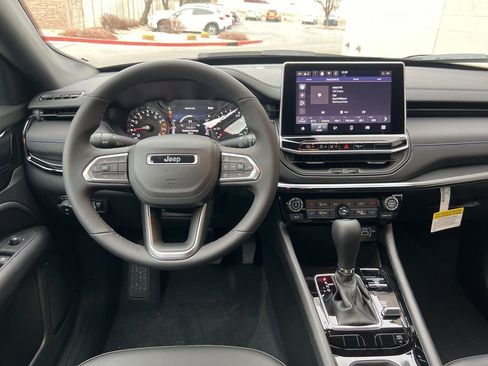 New 2026 Jeep Compass Limited AWD/4WD image 19