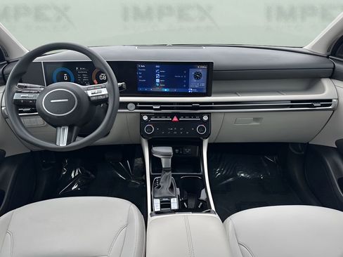 Used 2025 Hyundai Tucson SEL image 12