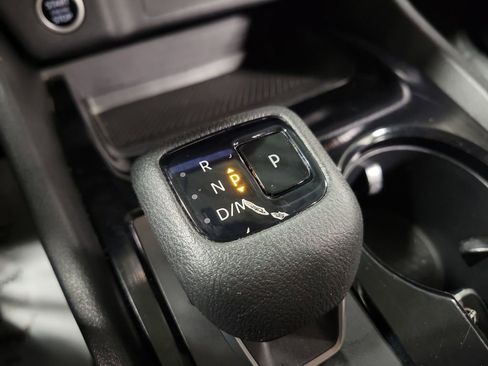 Used 2023 Nissan Rogue SV FWD image 16