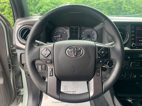 Used 2023 Toyota Tacoma TRD Sport AWD/4WD image 26