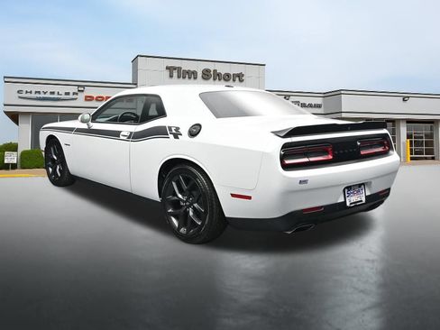 Used 2022 Dodge Challenger R/T w/ Blacktop Package RWD image 3