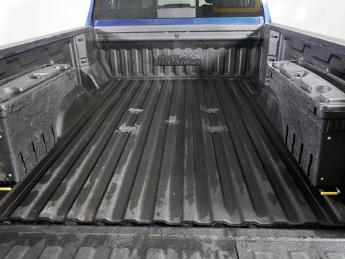 Used 2022 Chevrolet Silverado 3500 High Country w/ Z71 Off-Road Package image 18