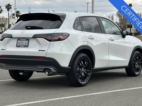 Certified 2026 Honda HR-V Sport image 4