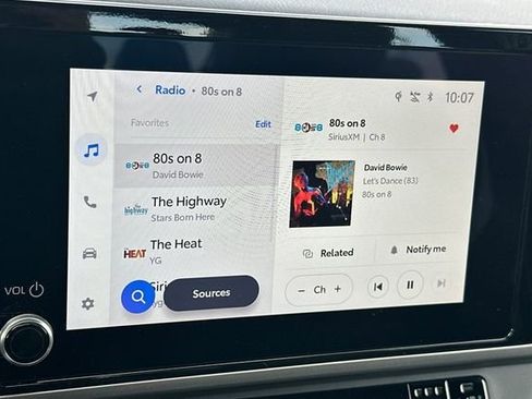 Certified 2025 Toyota Camry SE w/ Convenience Package image 21