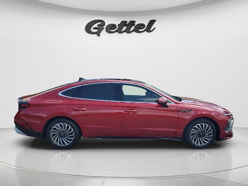 Certified 2026 Hyundai Sonata Limited FWD image 4