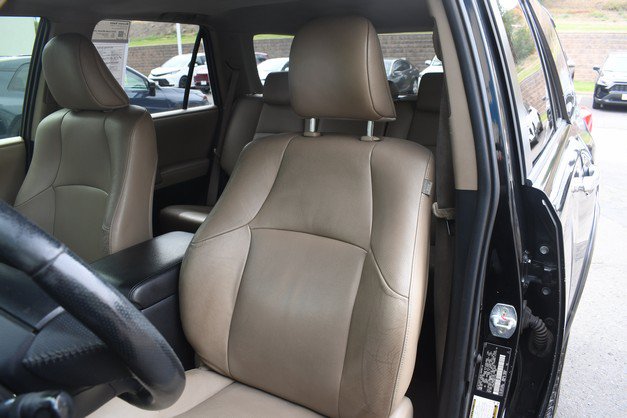 Used 2010 Toyota 4Runner Limited AWD/4WD image 17