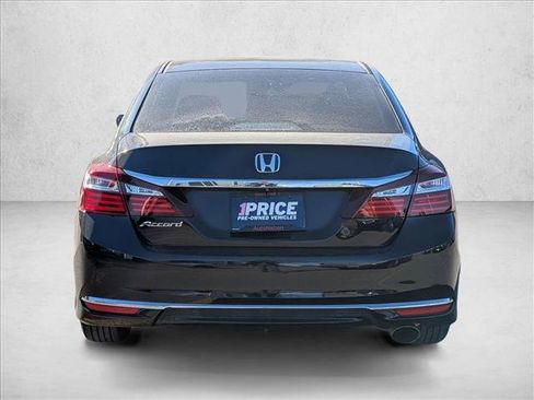 Used 2017 Honda Accord LX image 6