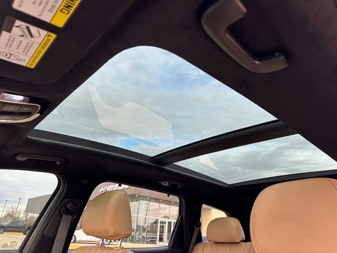 Used 2023 Hyundai Santa Fe Calligraphy image 27