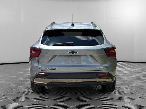 Certified 2024 Chevrolet Trax ACTIV w/ Driver Confidence Package FWD image 4