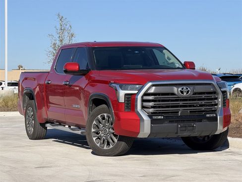 Used 2022 Toyota Tundra Limited image 2