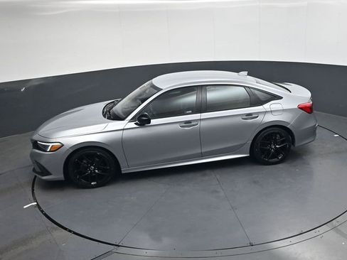 Used 2024 Honda Civic Sport image 19