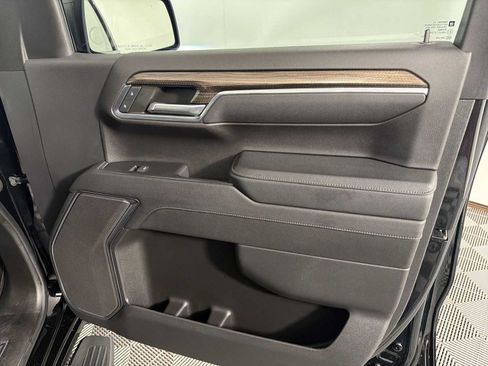 Used 2023 Chevrolet Silverado 1500 RST RWD image 17