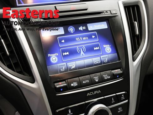 Used 2017 Acura TLX FWD image 19