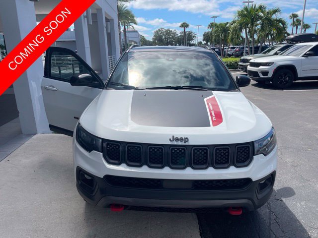 Certified 2023 Jeep Compass Trailhawk AWD/4WD image 3