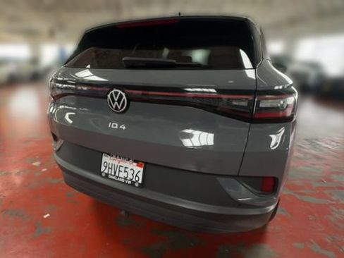 Certified 2023 Volkswagen ID.4 Pro S AWD/4WD image 8