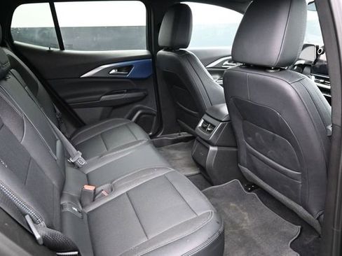 Used 2025 Chevrolet Equinox EV LT w/ Convenience Package FWD image 15