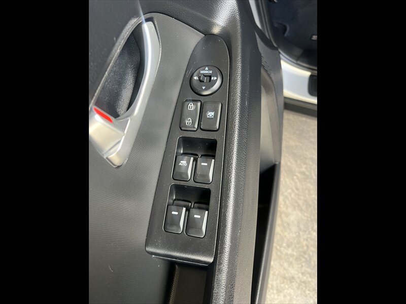 Used 2011 Kia Sportage EX AWD/4WD image 16