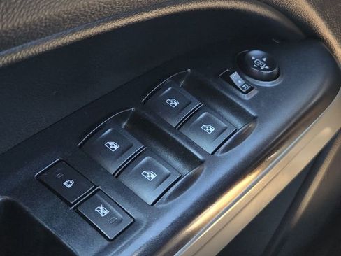 Used 2020 Chevrolet Colorado LT w/ LT Convenience Package image 27