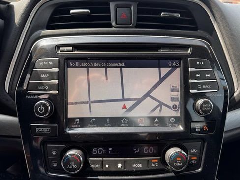 Used 2017 Nissan Maxima 3.5 SV FWD image 12