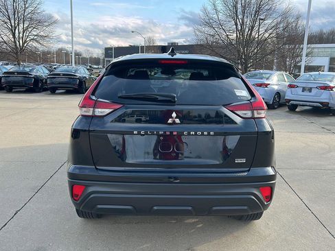 Used 2024 Mitsubishi Eclipse Cross LE image 6