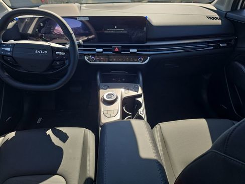 New 2026 Kia Sportage SX Prestige image 13