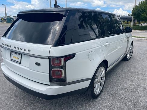 Used 2018 Land Rover Range Rover Supercharged AWD/4WD image 8
