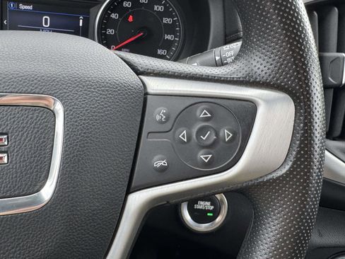 Used 2024 GMC Terrain SLE FWD image 23