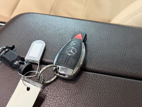 Used 2018 Mercedes-Benz GLS 450 4MATIC image 42