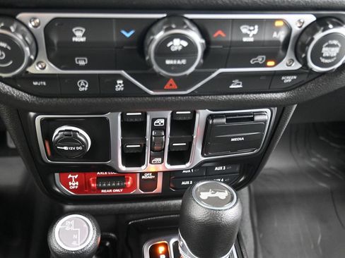 New 2026 Jeep Wrangler Willys AWD/4WD image 26