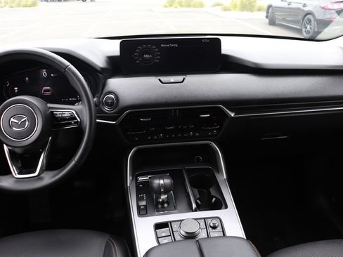 Used 2024 MAZDA CX-90 Plug-In Hybrid w/ Preferred AWD/4WD image 16