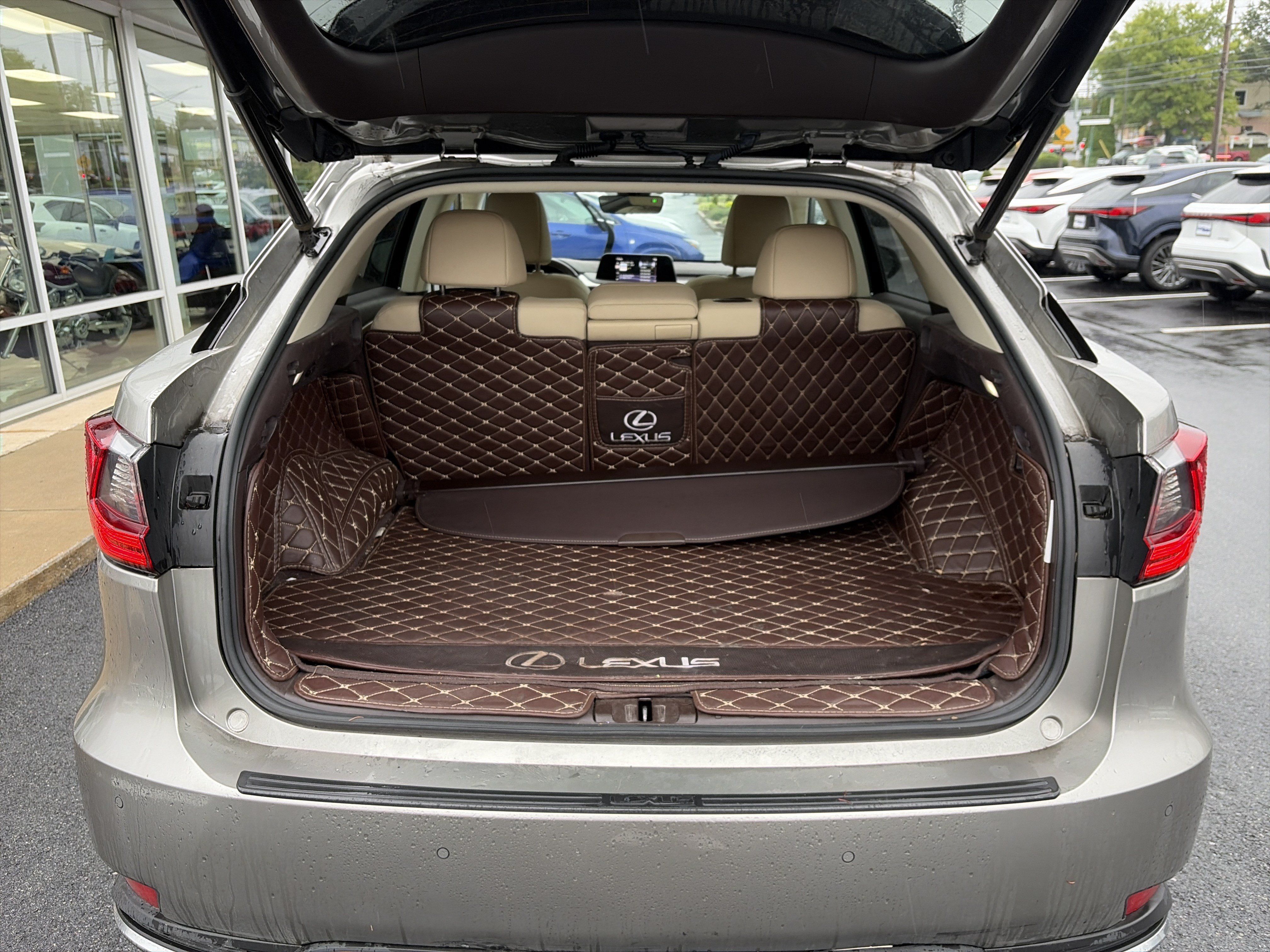Used 2020 Lexus RX 450h AWD w/ Premium Package image 13