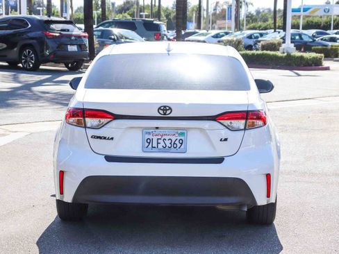 Used 2024 Toyota Corolla LE FWD image 12