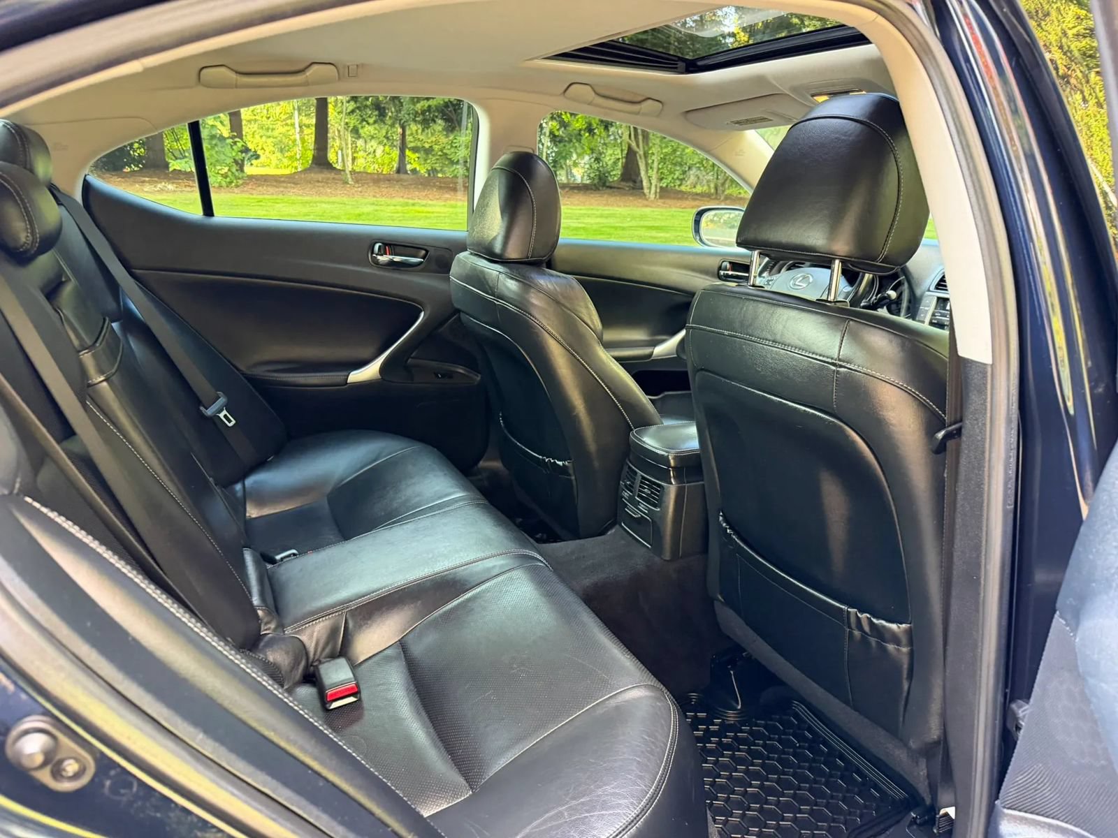 Used 2010 Lexus IS 250 AWD w/ Luxury Plus Value Edition image 12