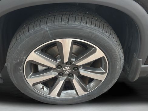 Certified 2024 Honda Pilot Elite image 34