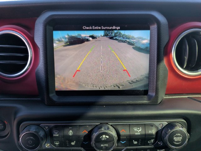 Used 2018 Jeep Wrangler Unlimited Rubicon w/ Dual Top Group AWD/4WD image 20