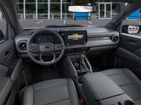 New 2026 Chevrolet Colorado ZR2 image 15
