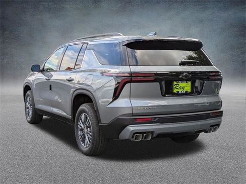 New 2026 Chevrolet Traverse LT w/ Driver Confidence Package image 5