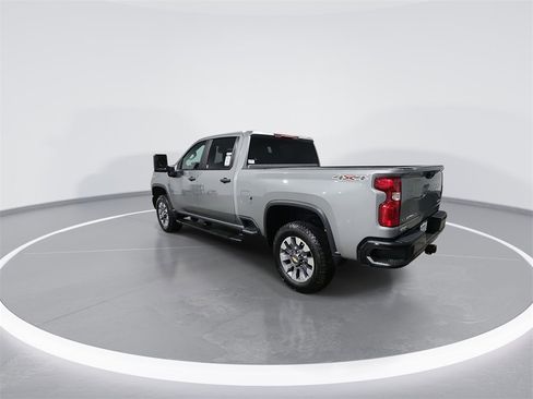 Used 2025 Chevrolet Silverado 2500 Custom w/ Custom Convenience Package image 6