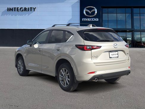 New 2025 MAZDA CX-5 AWD 2.5 S w/ Preferred Package image 4