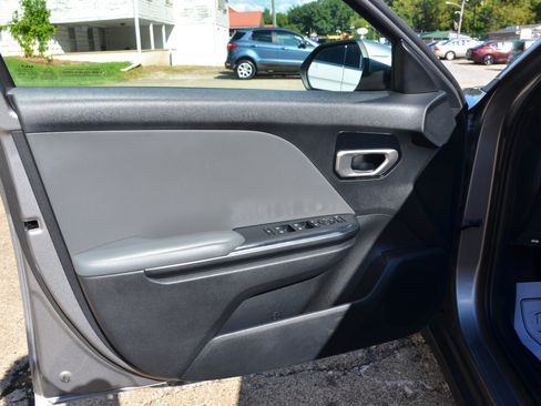 Used 2025 Kia K4 FWD image 23
