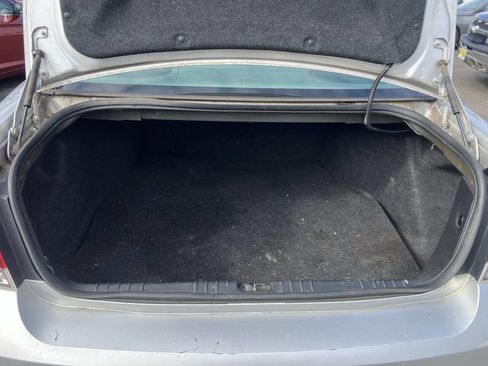 Used 2010 Chevrolet Impala LS image 28