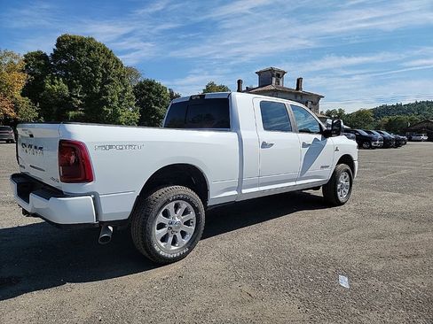 New 2025 RAM 2500 Laramie image 5